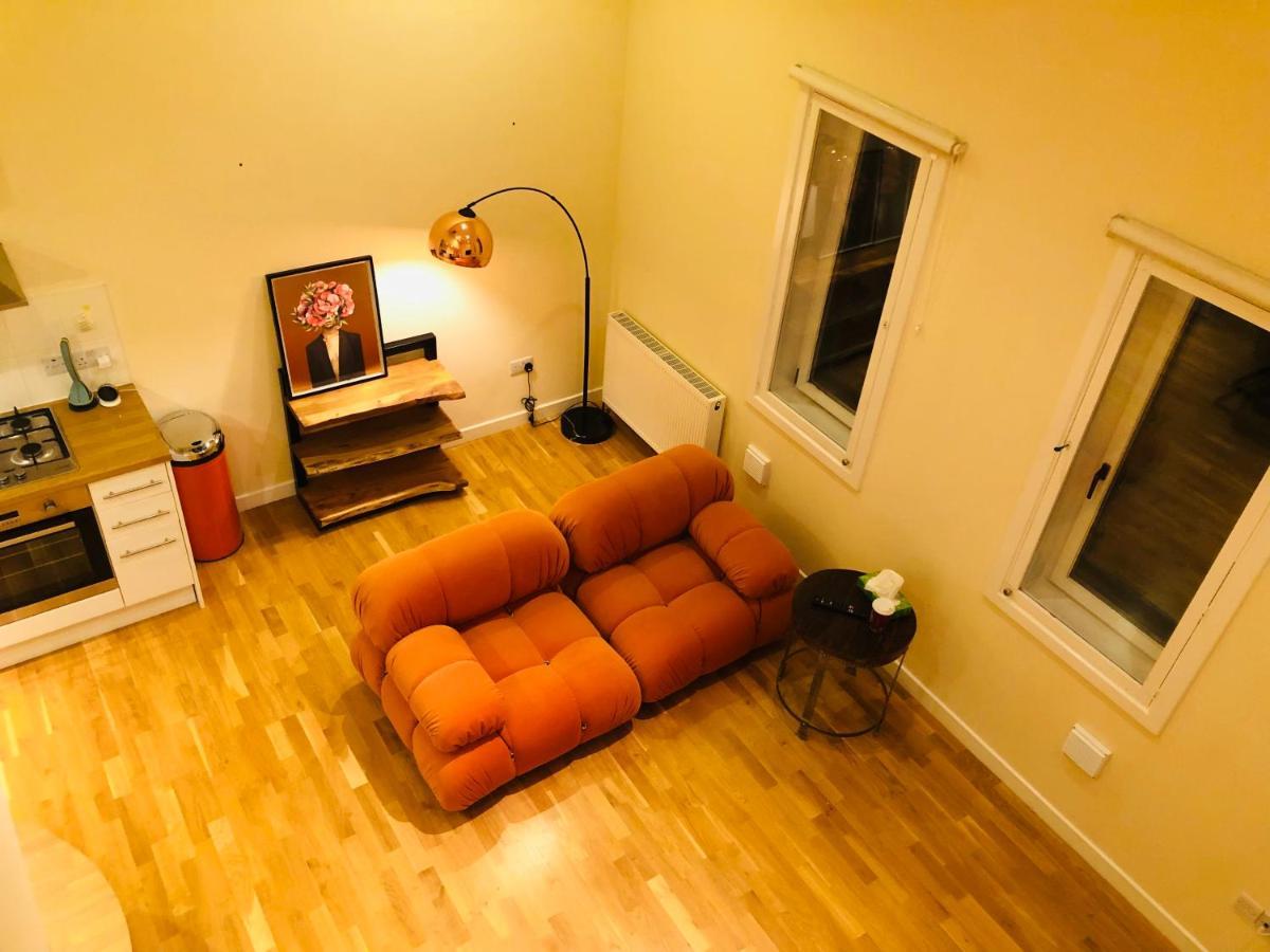 2 Bed 2 Bath With Private Parking Apartment เอดินบะระ ภายนอก รูปภาพ